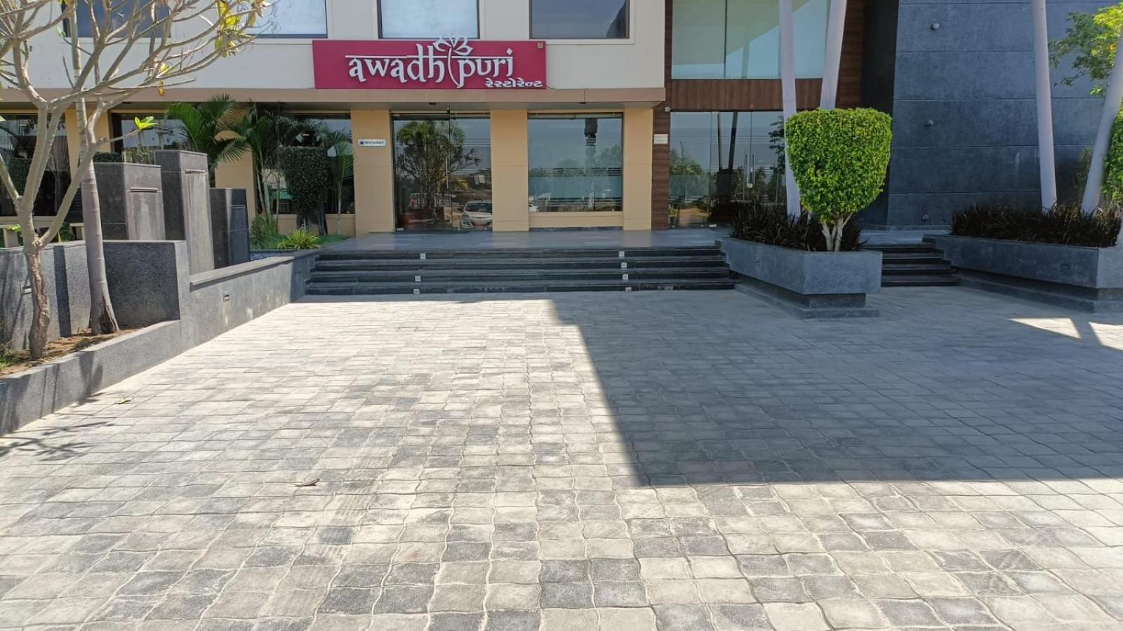 Hotel Shivalik - Mehsana Mahesana Kültér fotó