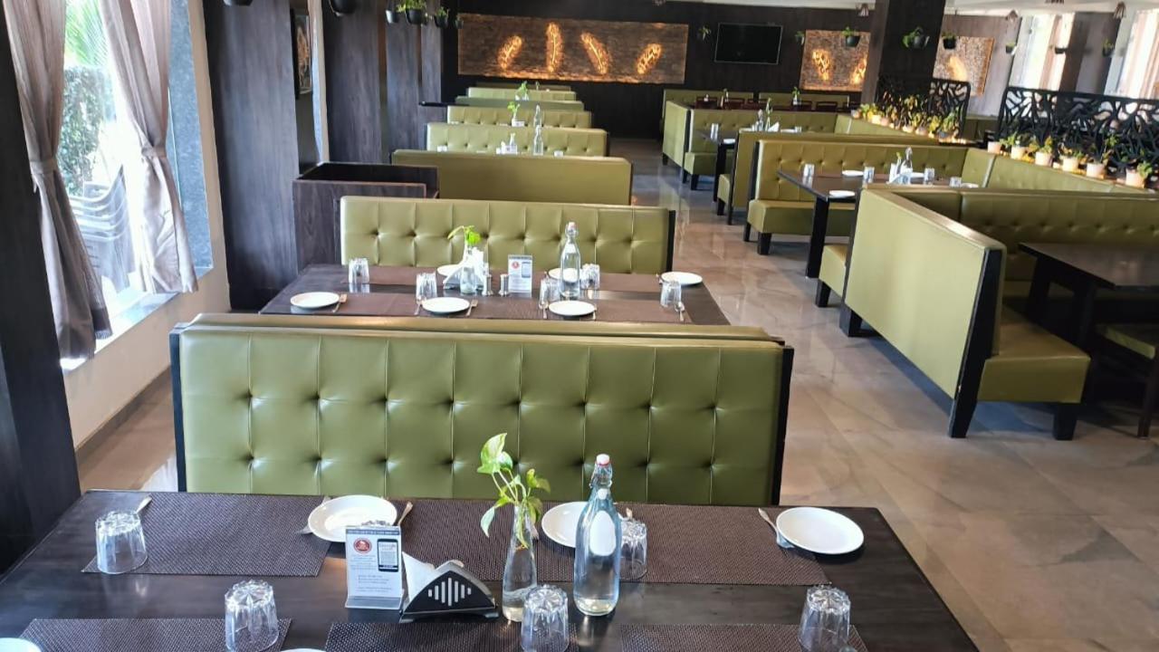 Hotel Shivalik - Mehsana Mahesana Kültér fotó